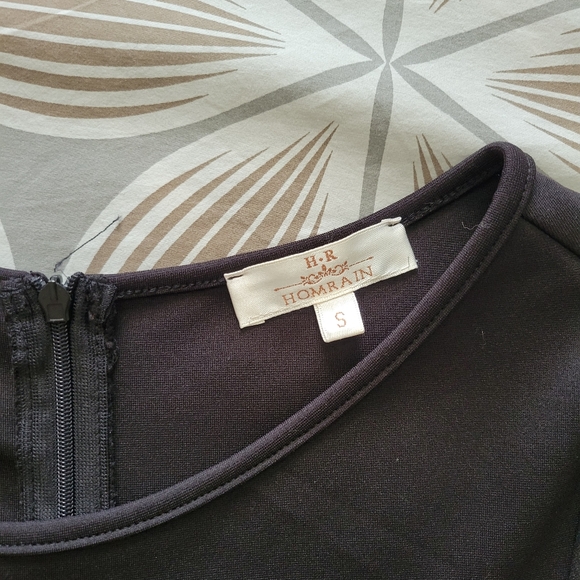 Cute party dress. Fitted top with flare skirt. Lovely floral print on the skirt. - Picture 3 of 4